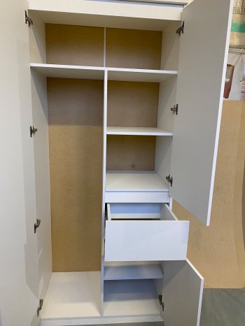 Шкаф Элана 2-х 900 с ящиком в Верхоянске - mebel154.com